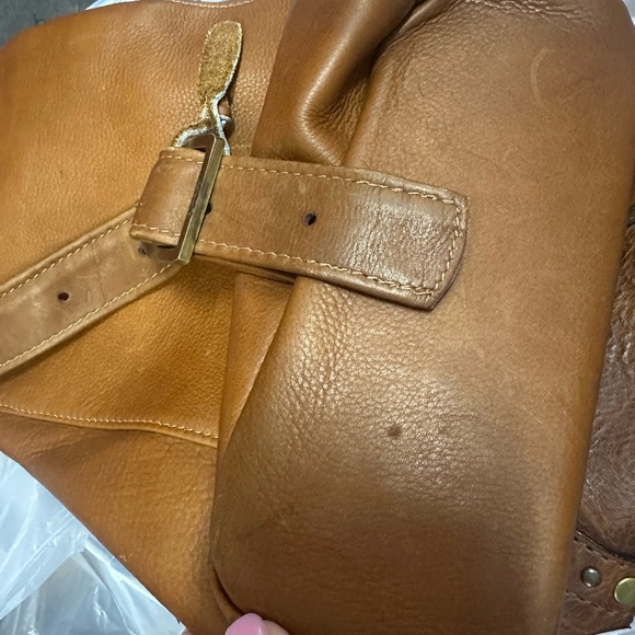 LAND Leather Goods Sling Bag Made in Columbia 100% Leather EUC - Picture 6 of 6